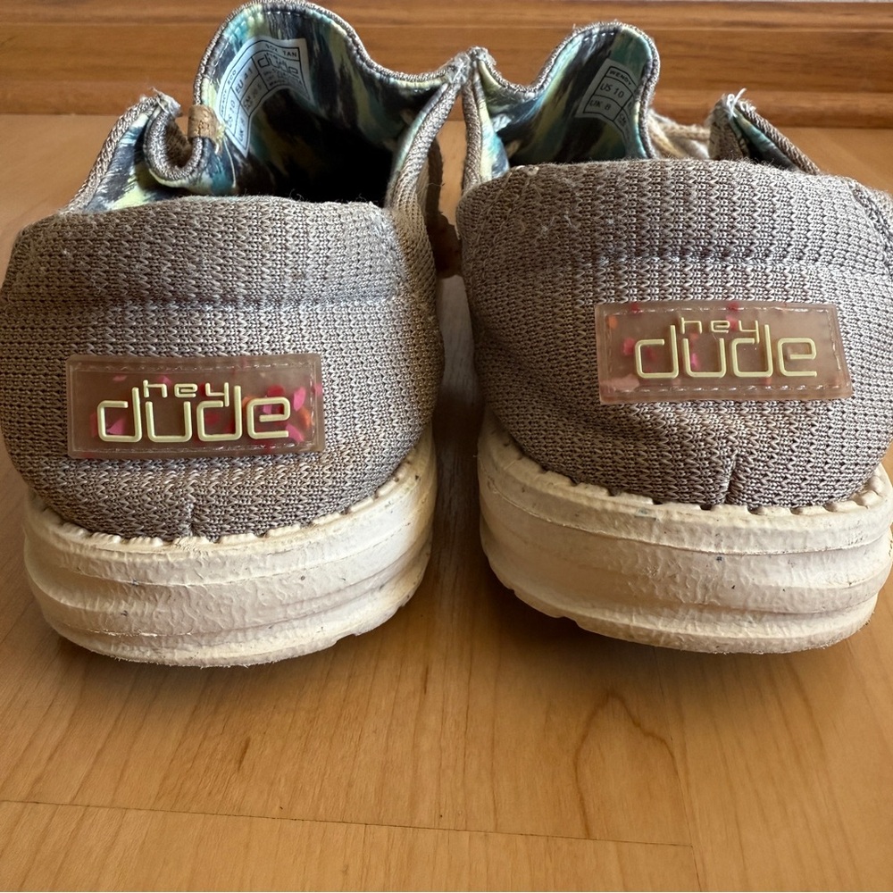 Hey Dude Women’s Wendy Eco Sox Tan Taupe Lightweight Slip-On Shoes Loafers Sz 10 - Picture 9 of 12